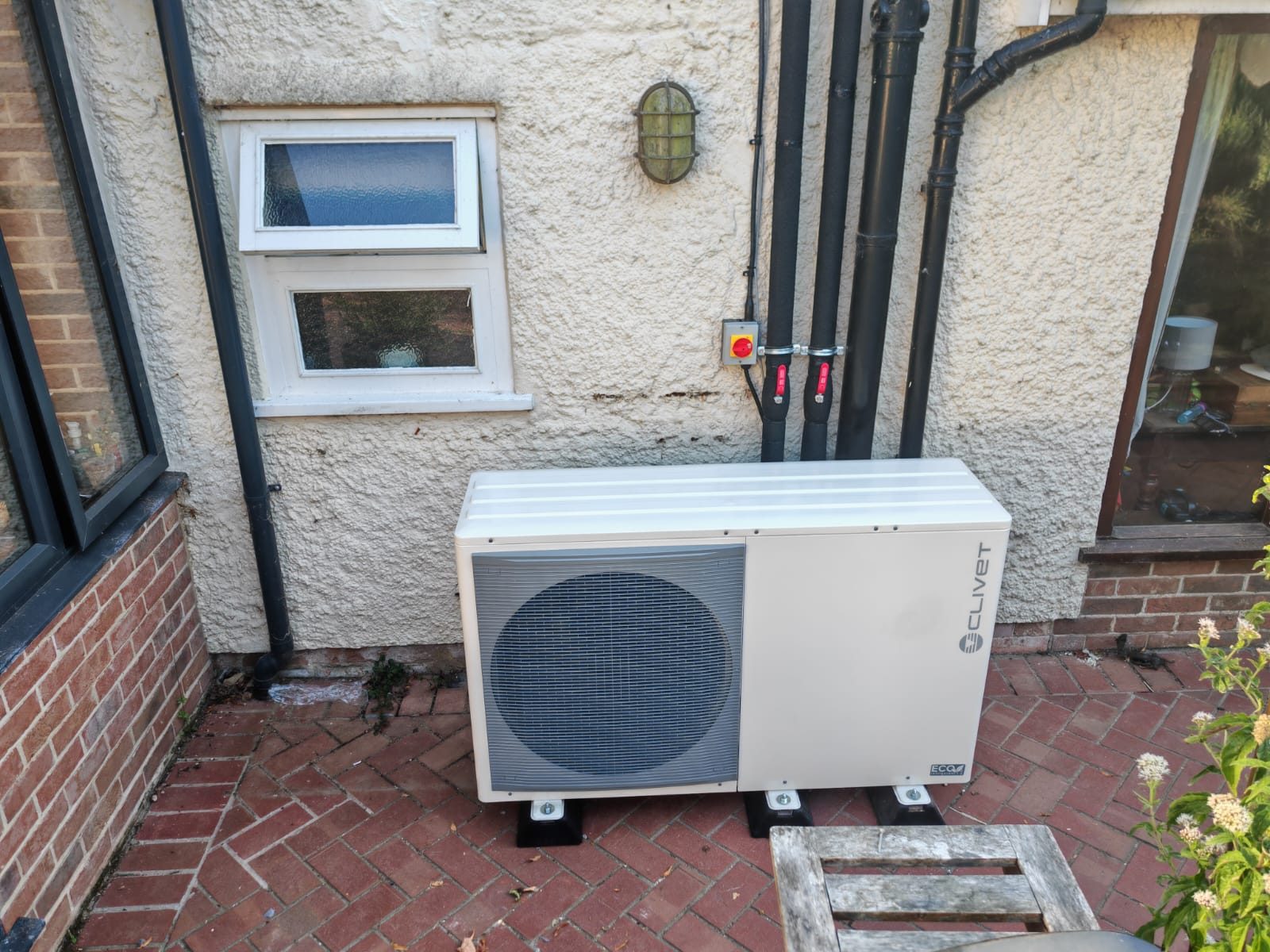 Whole house air source heat pump by FB Gas